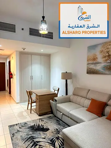 مساحة كبيرة جدا _ باركينج مجاني _ الايجار شامل الفرش _ خزائن في الحائط _ موقع مميز بالقرب من جميع الخدمات _ سهل المخرج لدبي