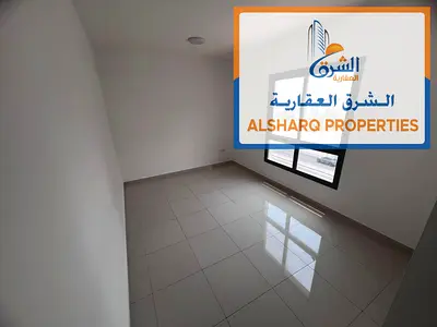 الحميدية 1 عجمان غرفتين وصالة ثاني ساكن مع غرفتين ماستر و3 حمامات وتشطيبات حديثة وتكييف مركزي وقريب من المحكمة