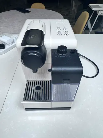 Nespresso-style Capsule Coffee & Espresso Machine in Good Condition leave sale