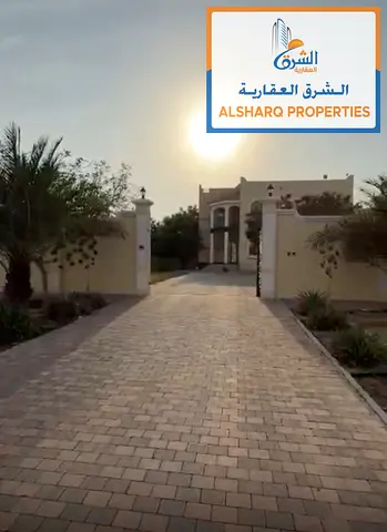 Exceptional Commercial & Residential Villa | 12 Bedrooms | 2 Floors + Annex | Garden & Football Field