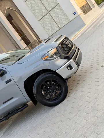 2019 Toyota TUNDRA 照片 14