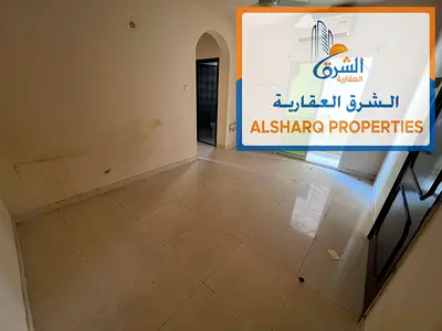 شقة غرفة وصالة | كورنيش عجمان | بلكونة | مساحة واسعة | تكييف أسبلت | موقع مميز | سهولة الوصول للشارقة ودبي وطريق الشيخ محمد بن زايد
