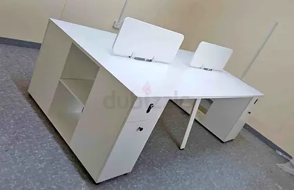 4 Person Office Workstation New For Sale