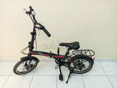 Foldable cycle with adjustable seat height