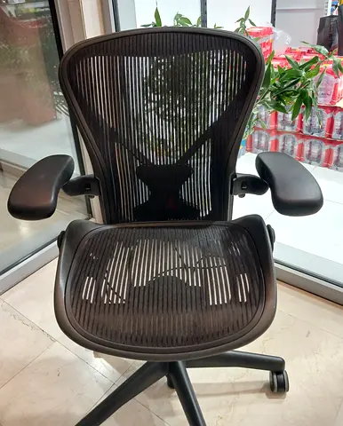 Herman Miller Aeron Office Chair Type B And C for sale ultimate comfort excellent condition