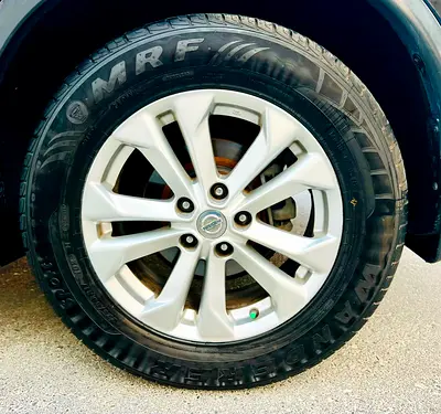 2016 Nissan X-TRAIL 照片 6
