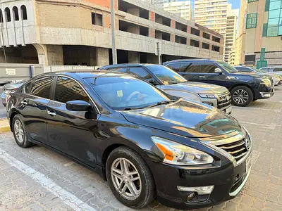 Nissan Altima for sale , good condition, Mulkiya valid till October 2026