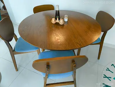 Dining set - Great condition & Great value !