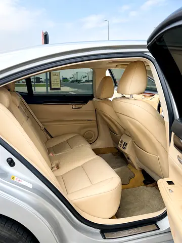 صورة 7 لـ 2013 Lexus ES-SERIES