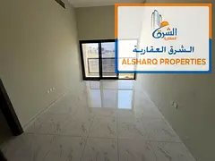 One bedroom, living room, two bathrooms with balcony # Central air conditioning # Free maintenance #