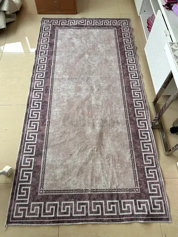 Two Matching Thin Rugs + Free Girls’ Prayer Mat – AED 10