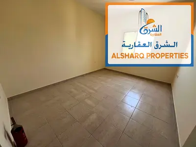 غرفة وصالة في الليوارة، بلكونة بإطلالة رائعة، تكييف مركزي، شقة مضيئة، موقع مميز قرب كورنيش عجمان، وسهولة الوصول للشارقة ودبي.