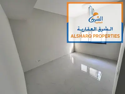 غرفة ماستر 2 حمام صالة منفصلة مساحة كبيرة تشطيبات ممتازة بنايه جديده وعائلات