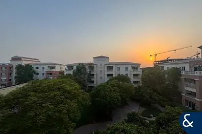 Vacant Now | Garden Views | South West