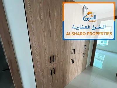 شقة غرفة وصالة للإيجار أول ساكن في النعيمية 1 – موقع مميز-غرفة وصالة (غرفة ماستر) خزائن بالحائط (Built-in Wardrobes) 2 حمام تشطيبات ممتازة جداً شقة جد
