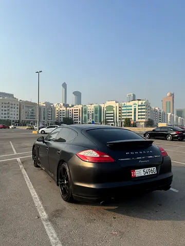 2012 Porsche PANAMERA — миниатюра 4