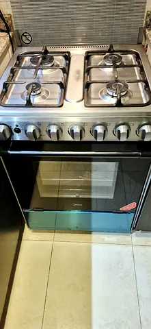4-Burner Gas Cooker with Oven - Stainless Steel
