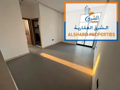 شقة جديدة اول ساكن _ غرفة ماستر _ تكييف سبليت _ موقع مميز تاني بناية علي كورنيش عجمان بجوار جميع الخدمات