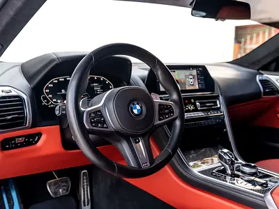 صورة 9 لـ 2021 BMW 8-SERIES