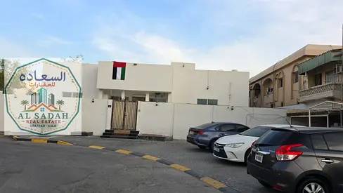 للبيع بيت بيت في ميلسون في 4 غرف وصالة ومجلس ومطبخ غرف خادمة مساحة. 5201 قدم مطلوب في 950000 الف