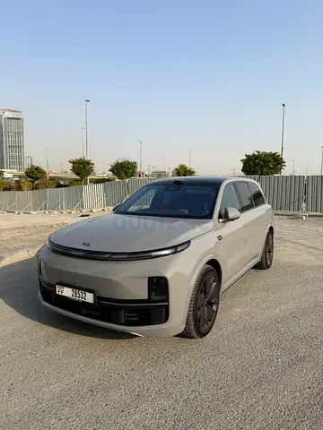 2025 Li Auto L9 Ultra - GCC Specs - Full Option - Brand New