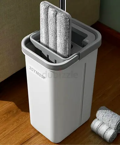 Mop with bucket