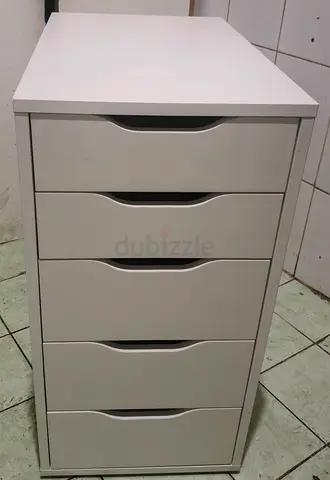 White 5-Drawer Tall Chest of Drawers - Compact Storage, Good Condition