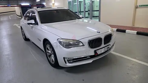 Pristine BMW 740Li 2014 - GCC Specs - Low Mileage - Fully Maintained