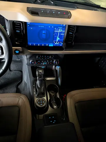 Ford Bronco Wildtrak, миниатюра 19