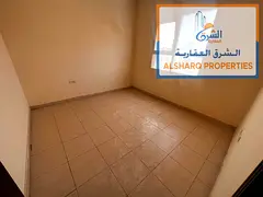 Appartement T2 spacieux avec salon séparé et climatisation réversible. Entretien assuré par le p