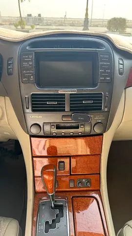 صورة 10 لـ 2004 Lexus LS-SERIES
