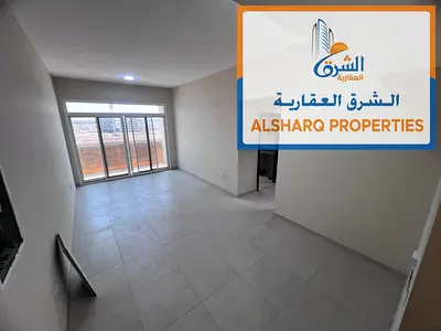أول ساكن غرفتان وصالة مساحة كبيرة 3 حمامات غرف ماستر بلكونة بإطلالة مفتوحة