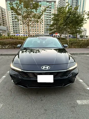 2025 Hyundai ELANTRA 缩略图 2