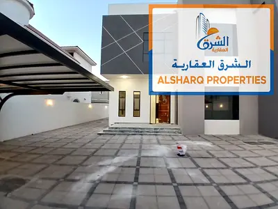Brand new villa, first occupancy, 4 master bedrooms and maid's room with built-in wardrobes, smart home system