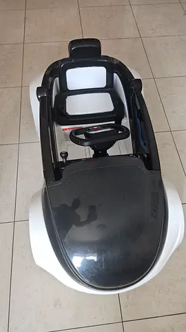 Kid's Ride-On Car with Steering Wheel and Canopy - White/Black