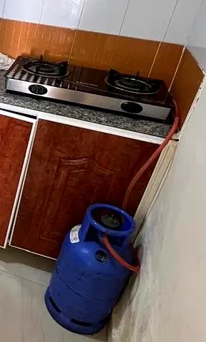 Gas cylinder , stove , Regulator and Hose for sale