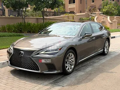 Lexus LS 500 AWD 2022 — Ultimate Japanese Luxury Sedan