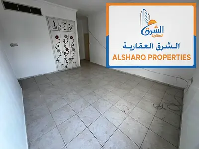 فرصة مميزة للإيجار السنوي في النعيمية 2 – عجمان، شقة غرفة وصالة بمساحة كبيرة وتصميم عملي يناسب العائلات والأفراد. تتميز ببلكونة بإطلالة مفتوحة، وخزائن