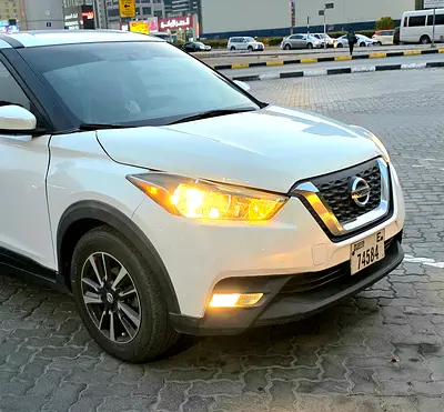 2019 Nissan KICKS — фото 2