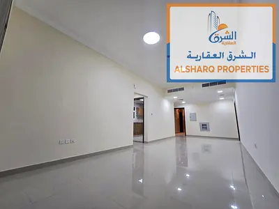 First occupancy - 2 bathrooms - balcony - open view - built-in wardrobes - easy access