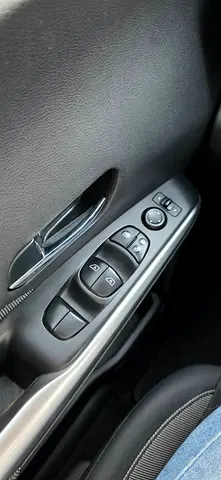 2019 Nissan KICKS — фото 8