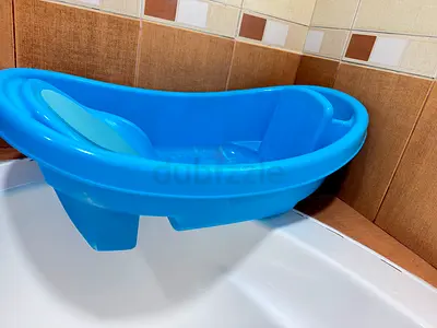 Blue Plastic Baby Bath Tub (Lightweight, Used)
