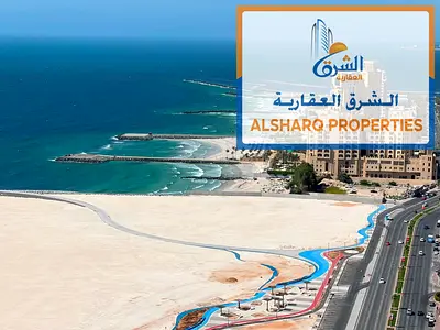 Balcony with direct sea view - 3 bathrooms in the apartment - Master bedroom - Maid's room and laundry room - Prime location, first row from the Corni