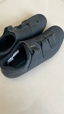 Shimano RC1 cycling shoes 42 EU 8.5 US