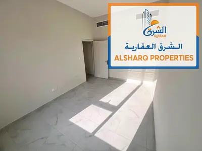 Excellent opportunity! One bedroom and living room with one month free. Beautiful apartment, second tenant, close to the Dubai and Sharjah exit.