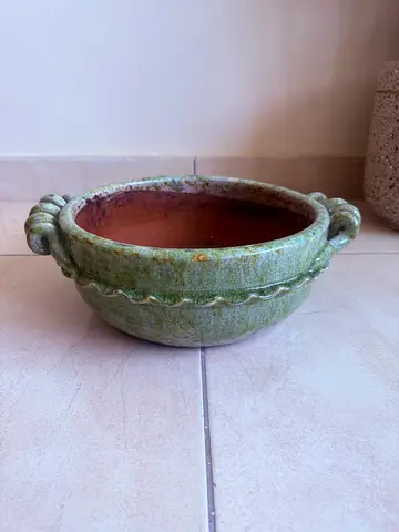 Vintage green ceramic planter bowl with decorative rope handles