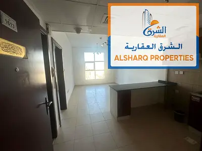 Balcony with open views - Free parking - Master bedroom - Easy access to Sharjah and Dubai