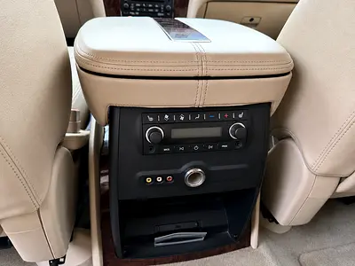 صورة مصغرة 12 لـ 2015 Cadillac ESCALADE