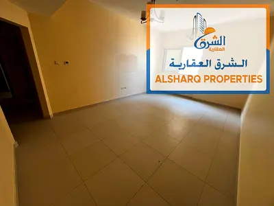 تاني ساكن - مساحه كبيره - غرفه ماستر - خزائن حائط - بلكونه اطلاله بحر - تكيف مركزي - صيانه فري