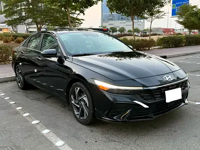 2025 Hyundai ELANTRA 缩略图 3